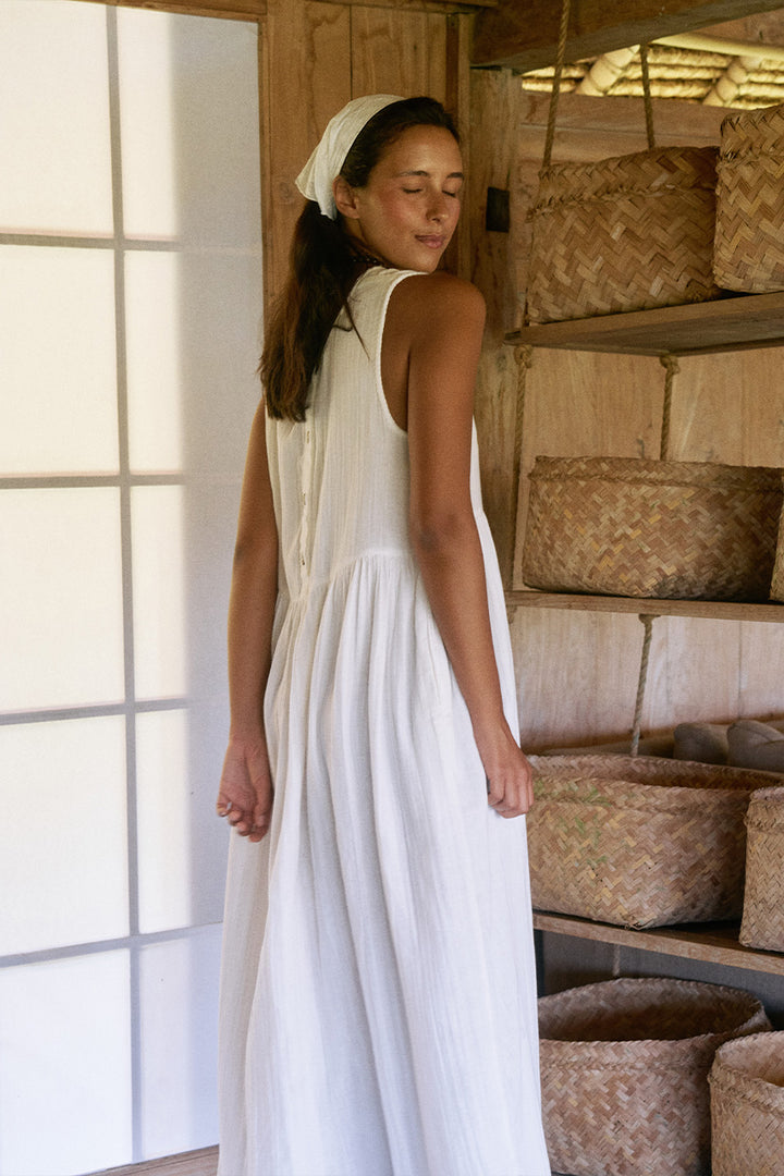 Nadi Dress ~ White