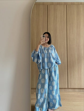 Ria Blouse ~ Sky