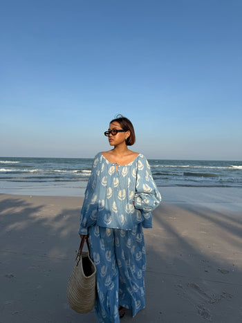 Ria Blouse ~ Sky