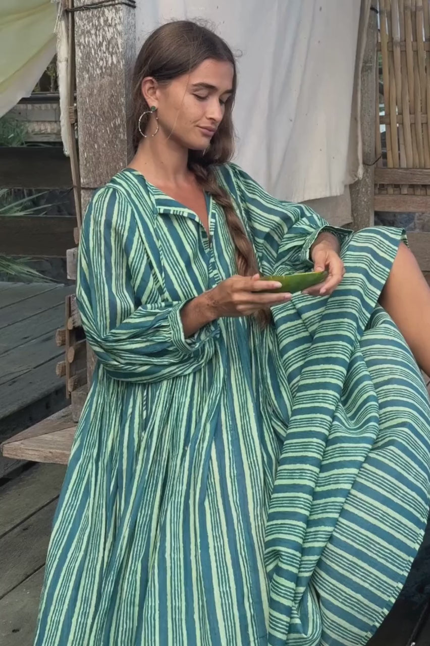 Kyra Midi Dress ~ Spearmint